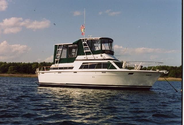Trojan 36 Tri-Cabin Trawler Top 1977 image 1