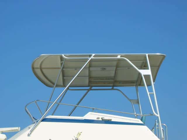Hattaras 36 Convertible Top 1983 image 1