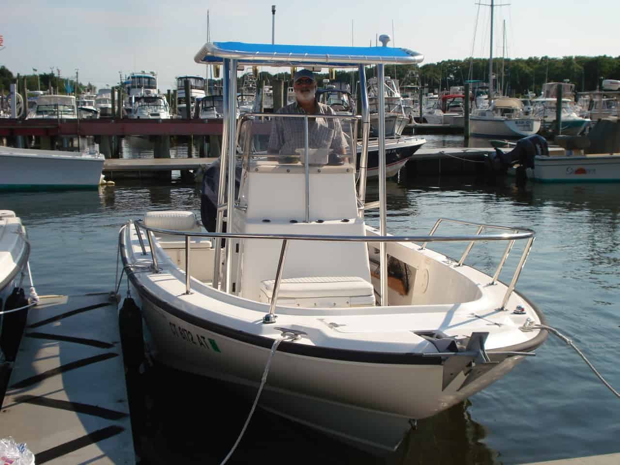 Boston Whaler 19/20 Outrage T-Top 1996 image 1