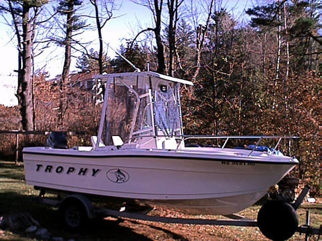 Trophy 1903 Center Console T-Top 1996 image 1