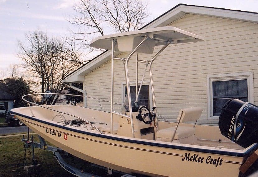 McKee Craft Console T-Top 2003 image 1
