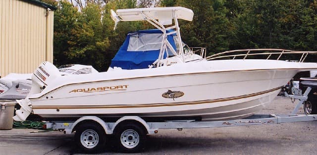 Aquasport 205 Osprey Center Console T-Top 1998 image 1