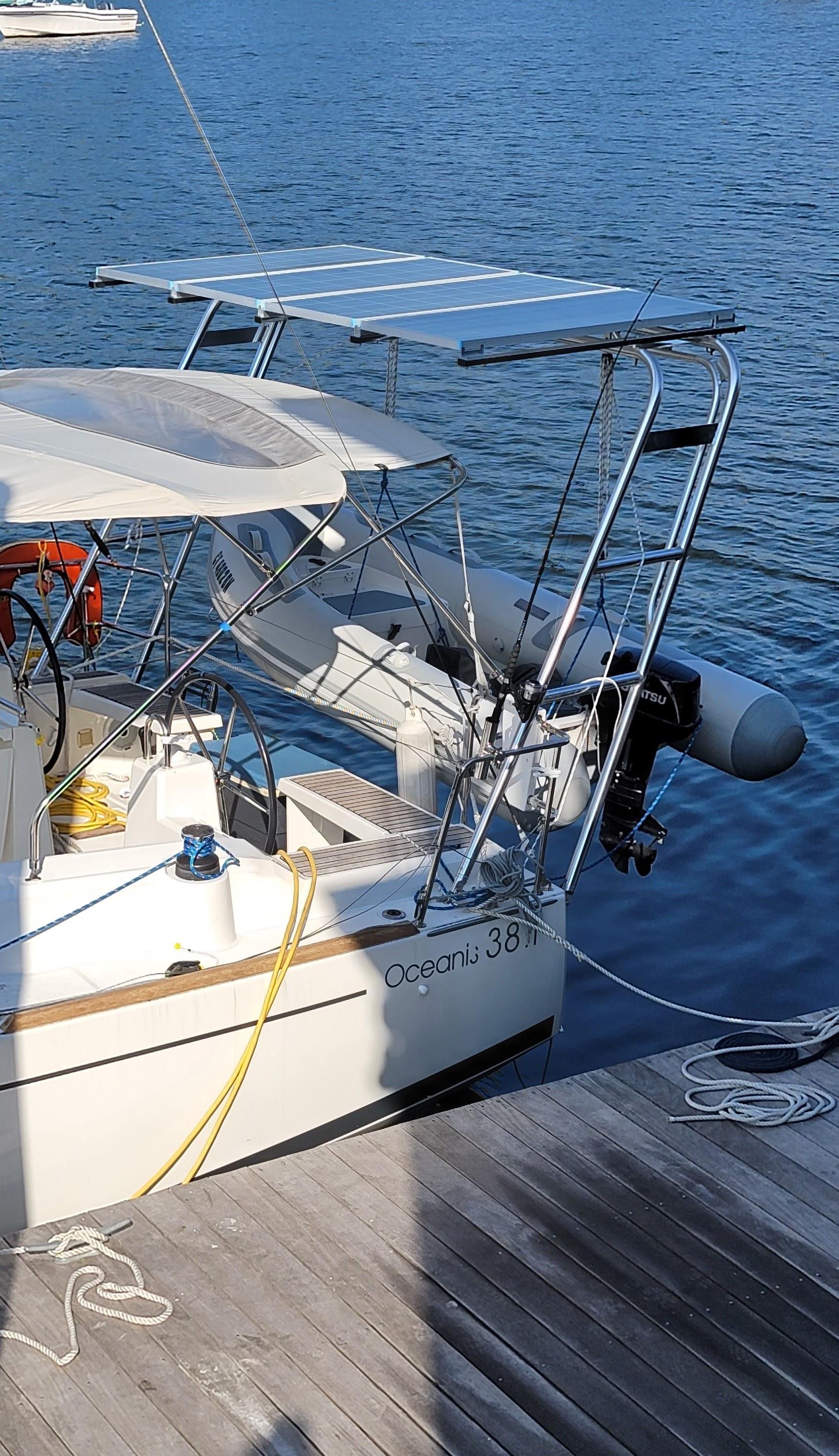 Beneteau Arch 2018 image 1