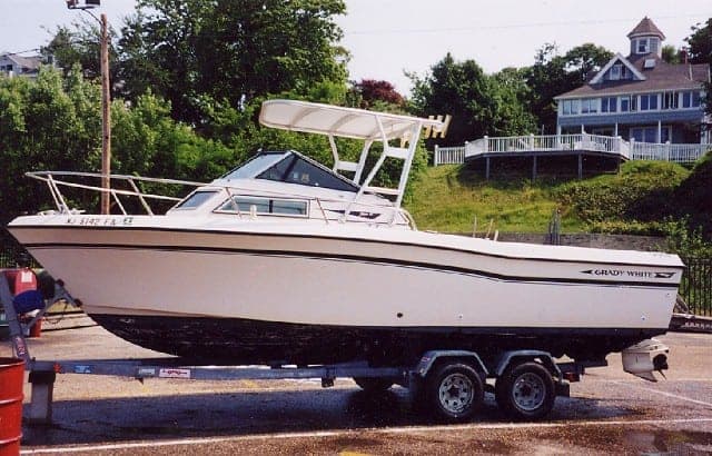 Grady White 24 Offshore Top 1976 image 1