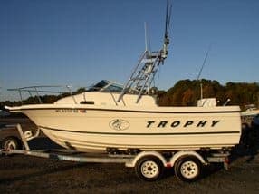 Trophy 2052 Arch 1998 image 1