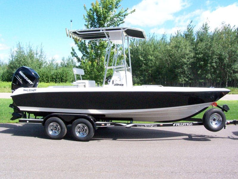 Yar-Craft 219CCX T-Top 2010 image 1