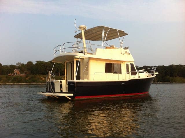 Mainship 34 Trawler Top 2005 image 1