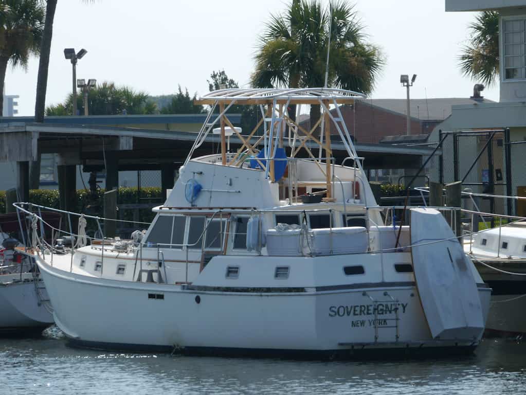 Gulfstar 36 trawler Top 1982 image 1