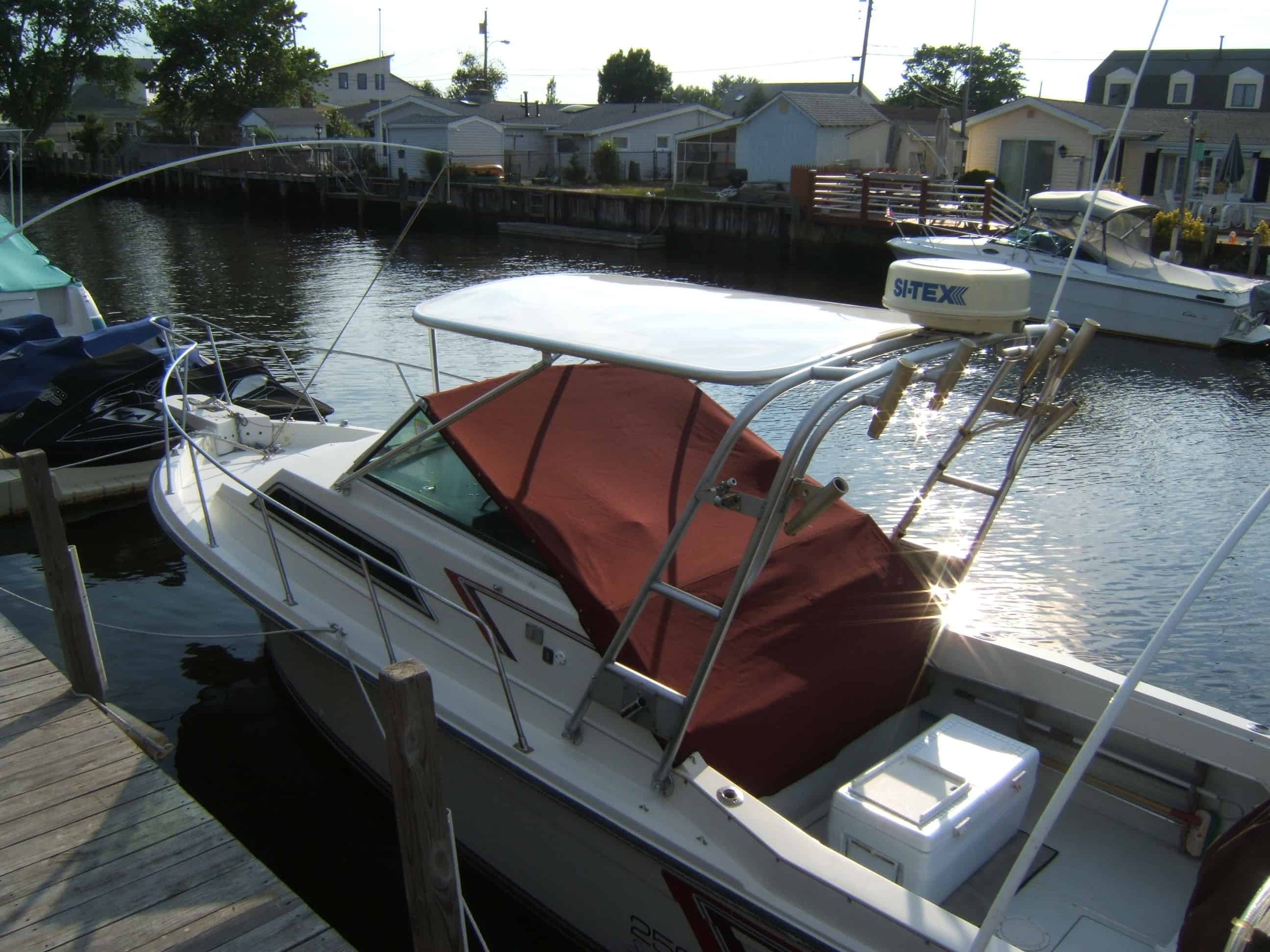 Wellcraft 250 Sportsman Top 1986 image 1