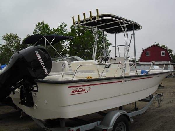 Boston Whaler 18 Outrage T-Top 2008 image 1