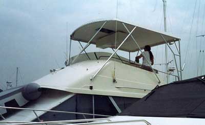 Silverton 40 Convertible Top 1985 image 1