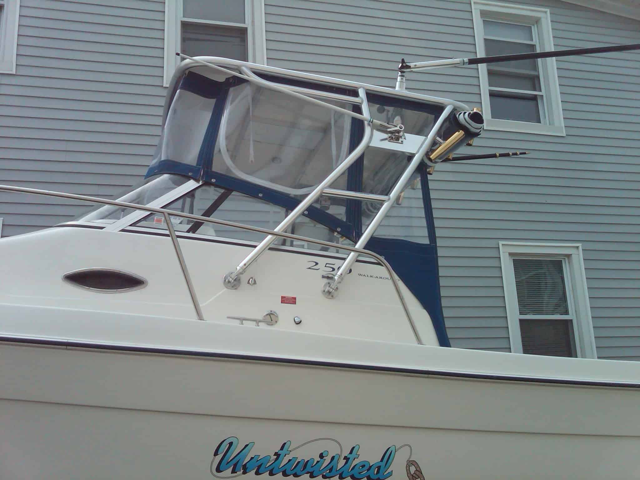Cobia 230/240/250 walkaround Top 1995 image 1