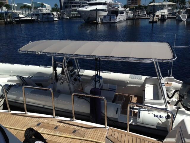 Nautica 30 Top 2012 image 1