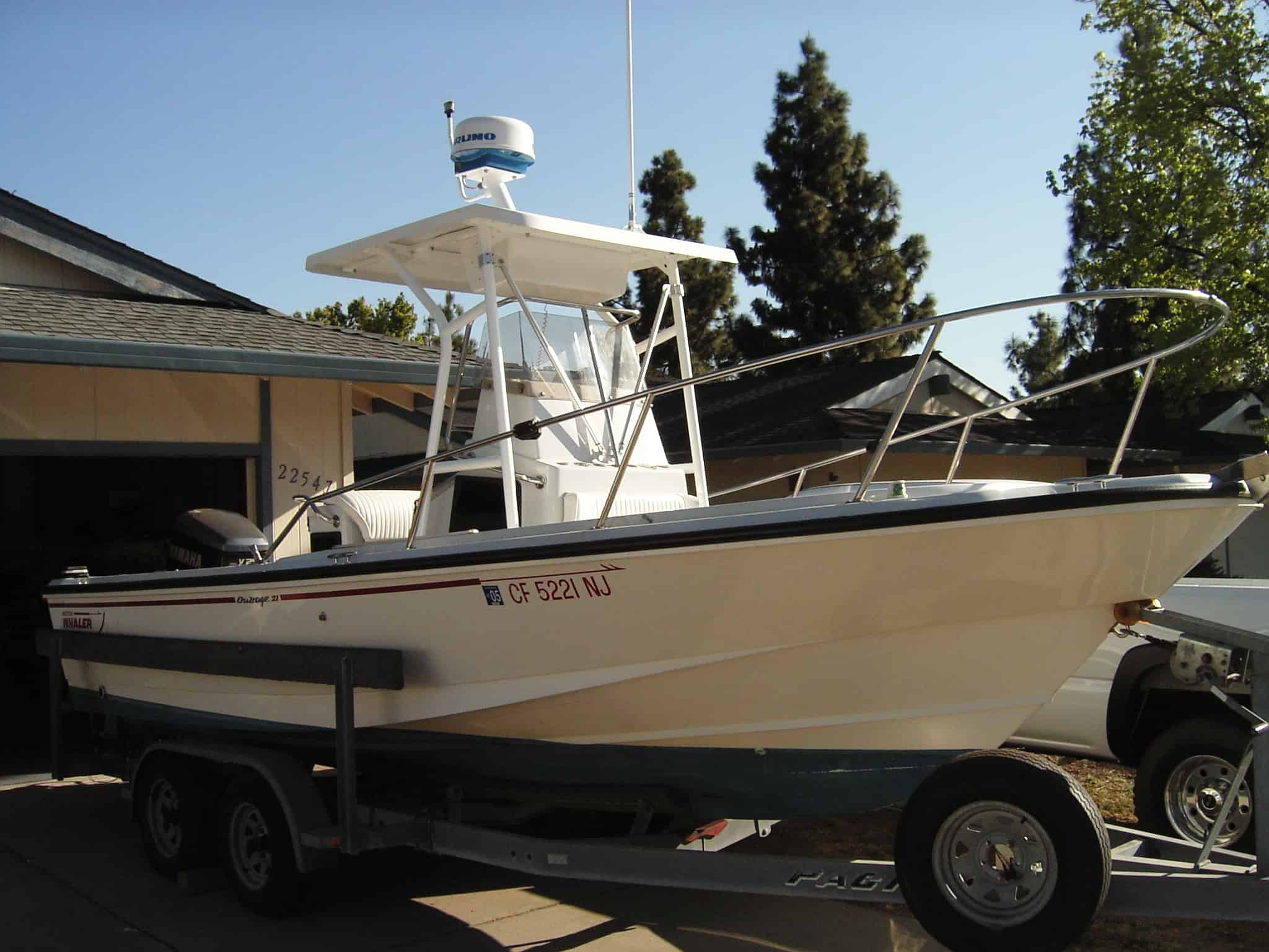 Boston Whaler Outrage T-Top 1993 image 1