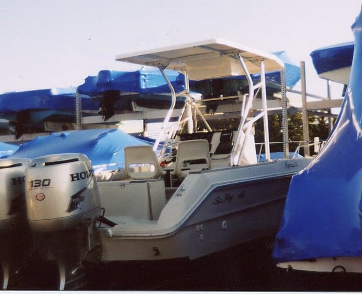 Sea Ray Laguna Center Console T-Top image 1
