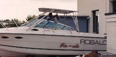 Robalo 2565 Cuddy Top 1987 image 1