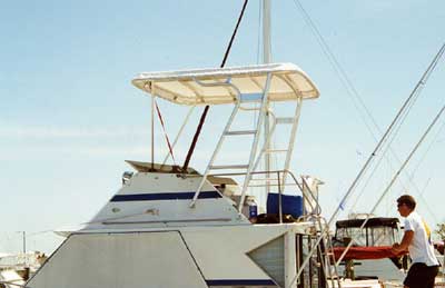 Pequod 35 Flybridge Top 1974 image 1
