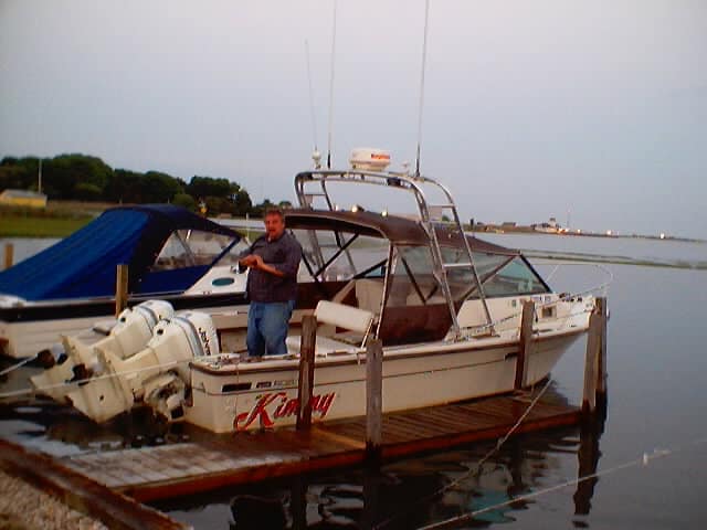 Robalo 236 Cuddy Arch 1976 image 1