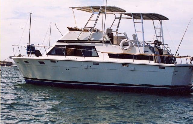 Trojan 36 Tri-Cabin Trawler Top 1977 image 1