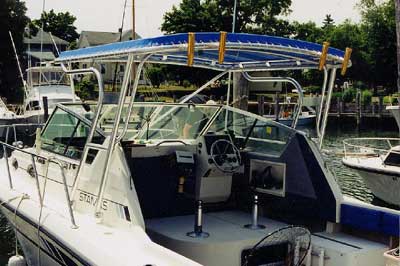 Stamas 28 Family Fisherman Arch 1989 image 1