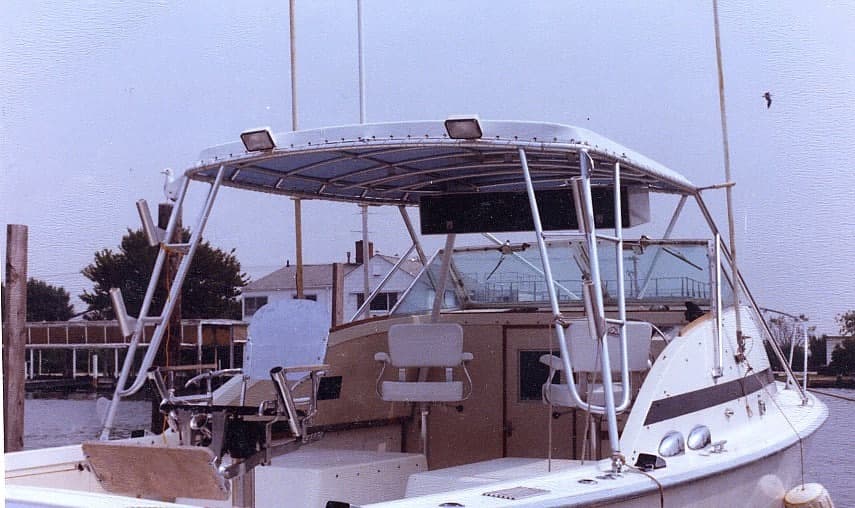Bertram Bahia Mar Top image 1