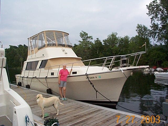 Mainship Sedan Top 1988 image 1