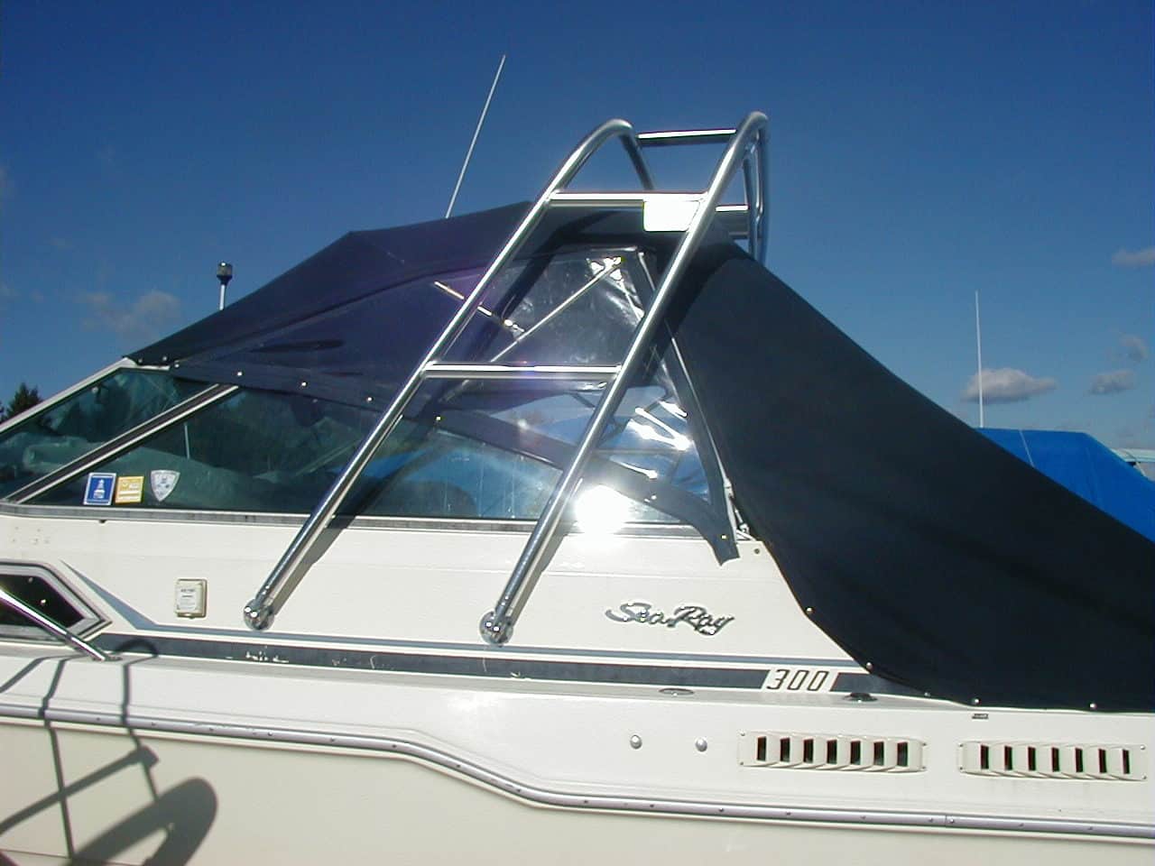 Sea Ray 300 Sundancer Arch 1985 image 1