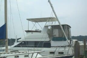 Silverton Motor Yacht Top 1993 image 1