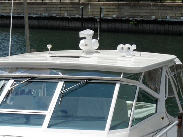 Tiara 3500 Express T-Top 1995 image 1
