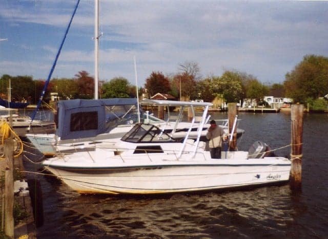 Angler Boats Top 1997 image 1