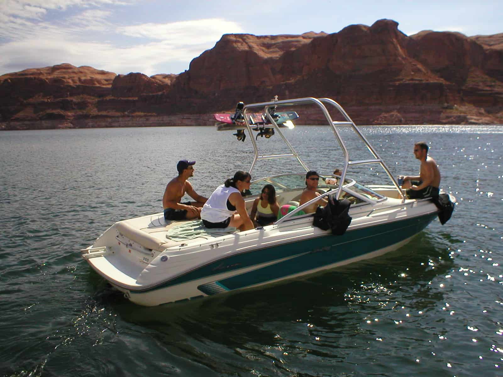 Sea Ray 200 Signature image 1