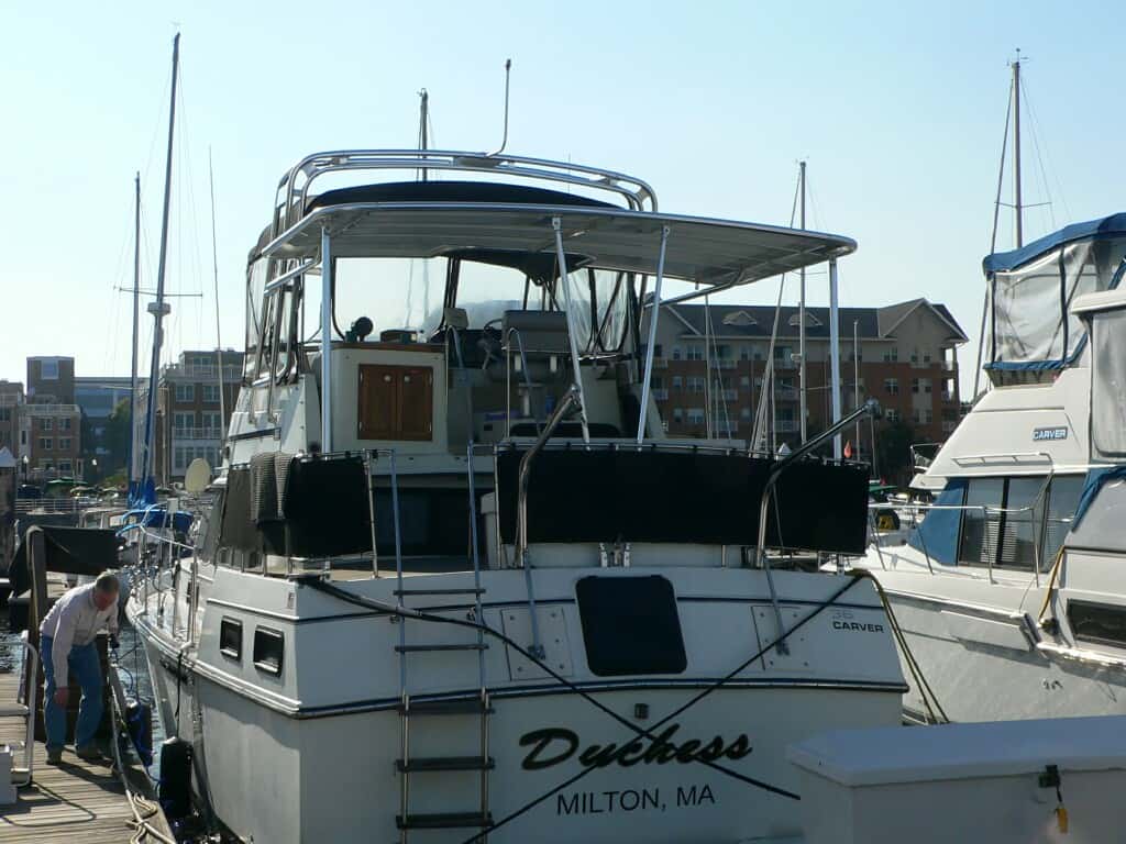 Carver 36 Aft Cabin Aft Deck Top 1982 image 1
