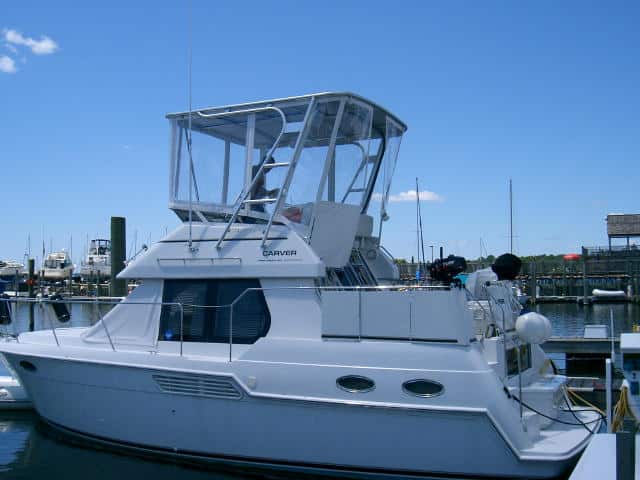 Carver 326 Aft Top 1999 image 1