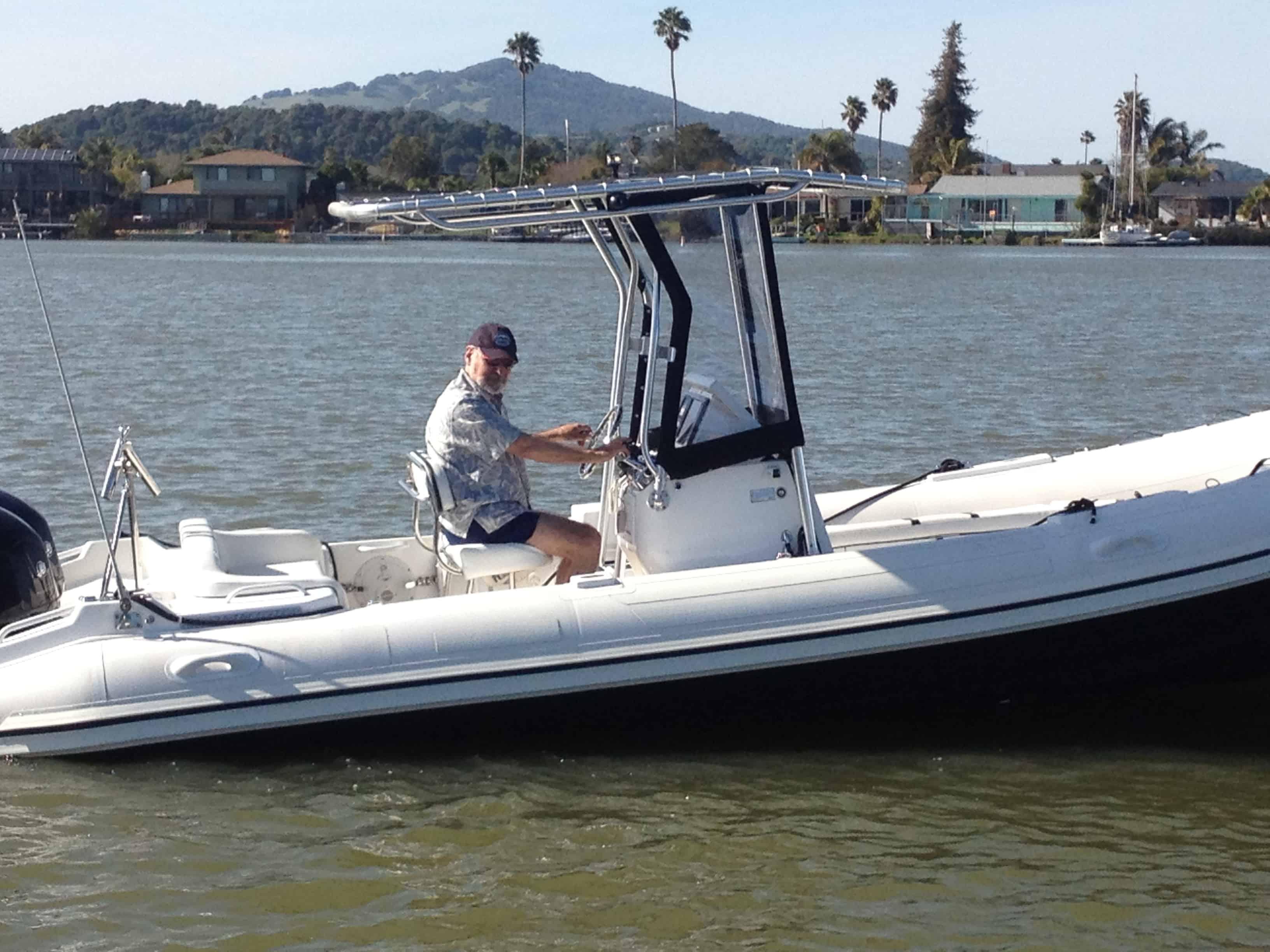 Nautica 24 T-Top 2013 image 1