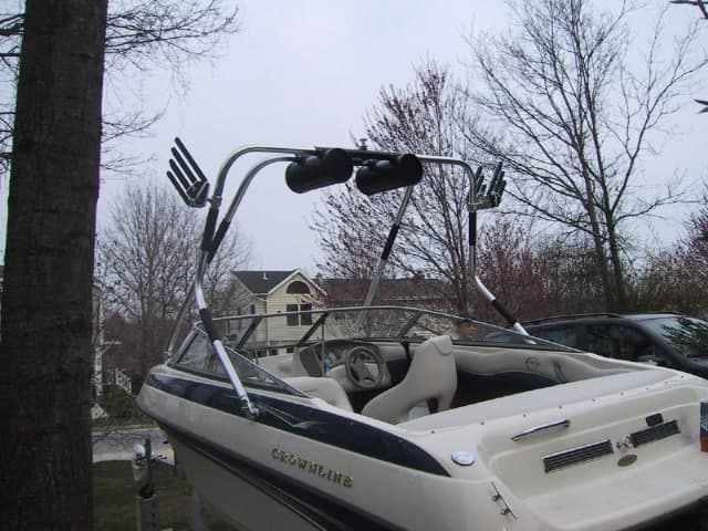 Crownline 180 BR 2002 image 1