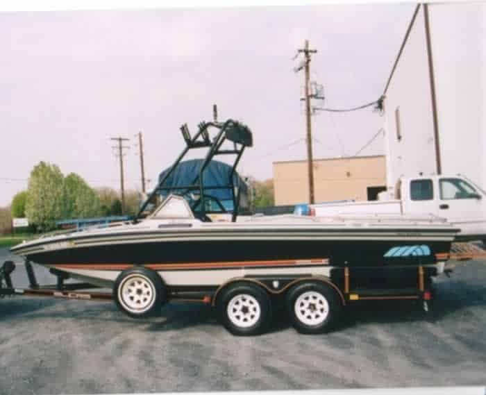 Boat image 1