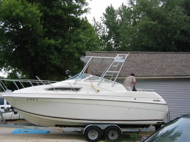 Cobia 265 Sport Cruiser Top 1996 image 1