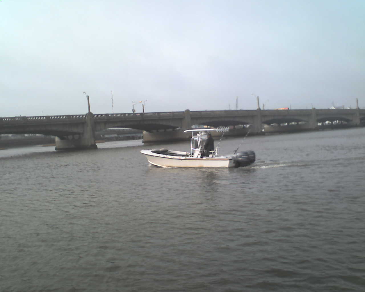 Privateer 24 T-Top 1983 image 1