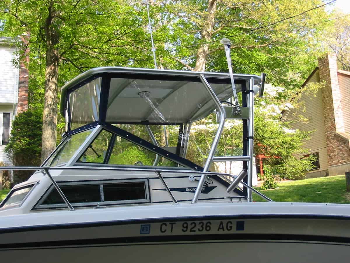 Grady White 228G Seafarer Top 1988 image 1