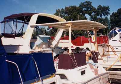 Silverton 40 Aft Cabin Aft Deck Top 1982 image 1