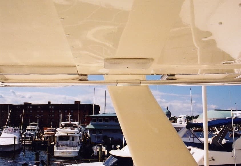 Hattaras 63 Motoryacht Top 1986 image 1