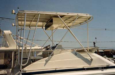 Chris Craft 382/392 Sport Sedan Top 1985 image 1