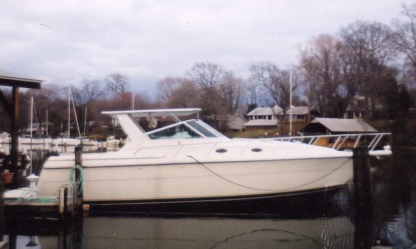 Tiara Top 1994 image 1