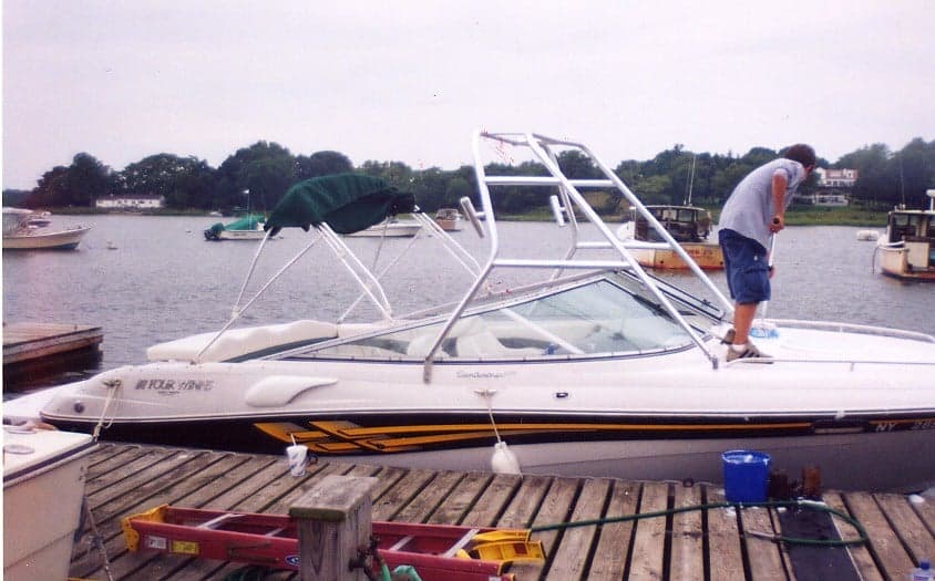 Four Winns 235 Sundowner 2000 image 1