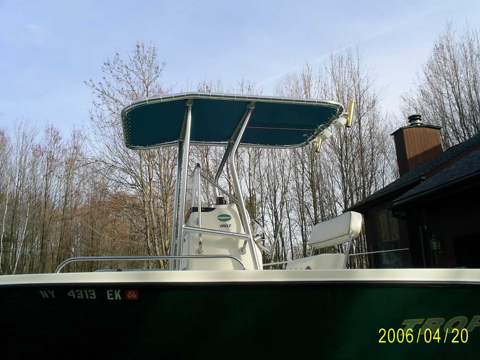 Trophy 1903 T-Top 2001 image 1